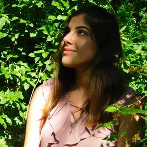 Meet your Posher, Isabel